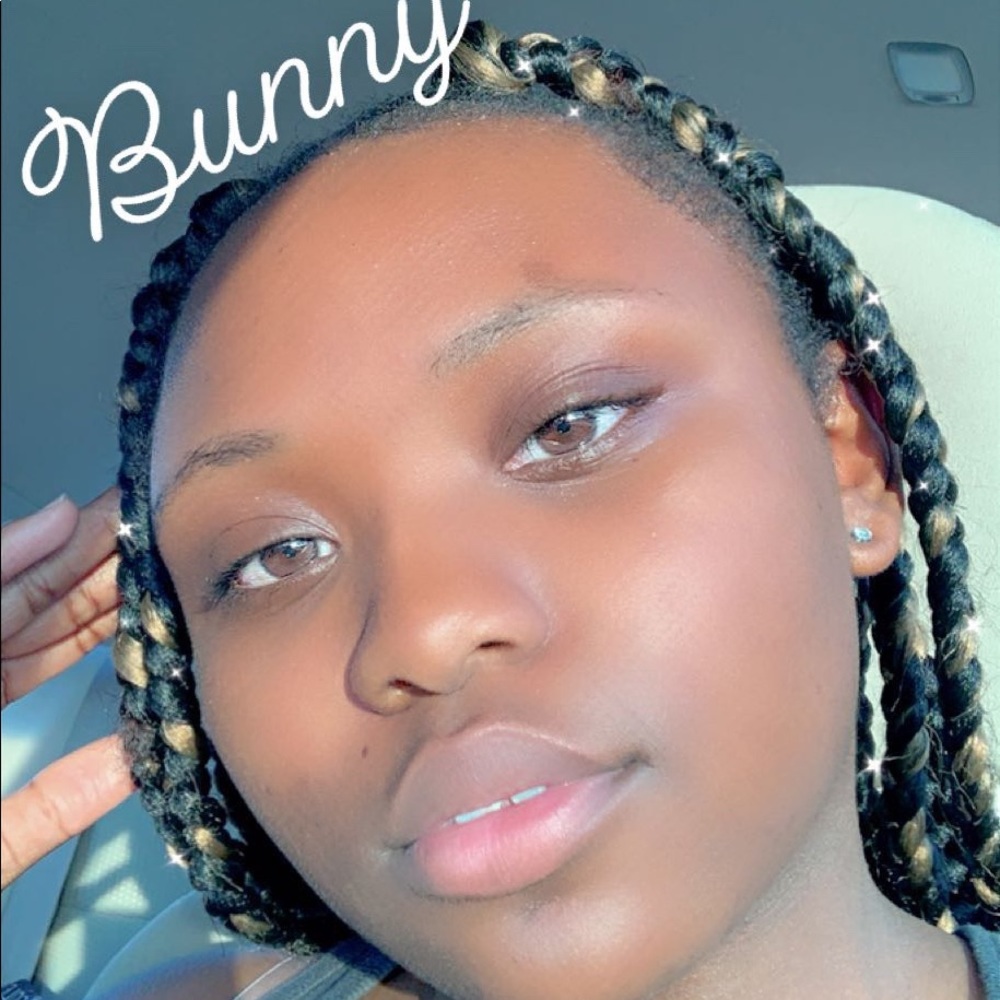 Meet your Posher, Shynia
